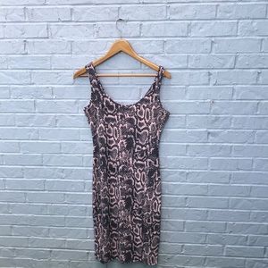 Used dress size Median in a great condition.